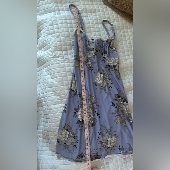 Pretty blue NWOT NIGHTGOWN & ROBE. ADJUSTABLE. ELEGANT, FEMININE & SEXY. S-M - Picture 1 of 11